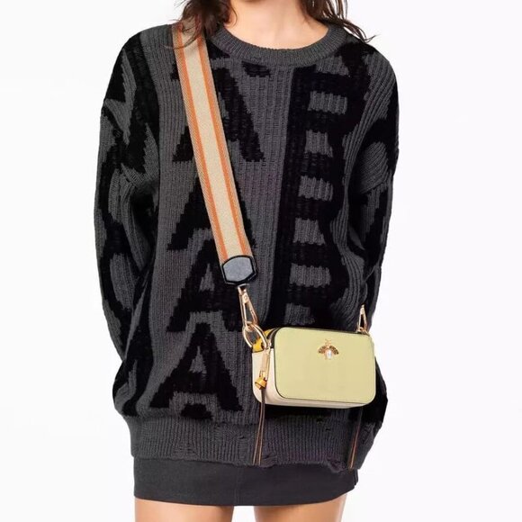 Bee Purse Camera Crossbody Bags for Women Trendy Small Snapshot Bag Wide Strap L - Picture 2 of 6